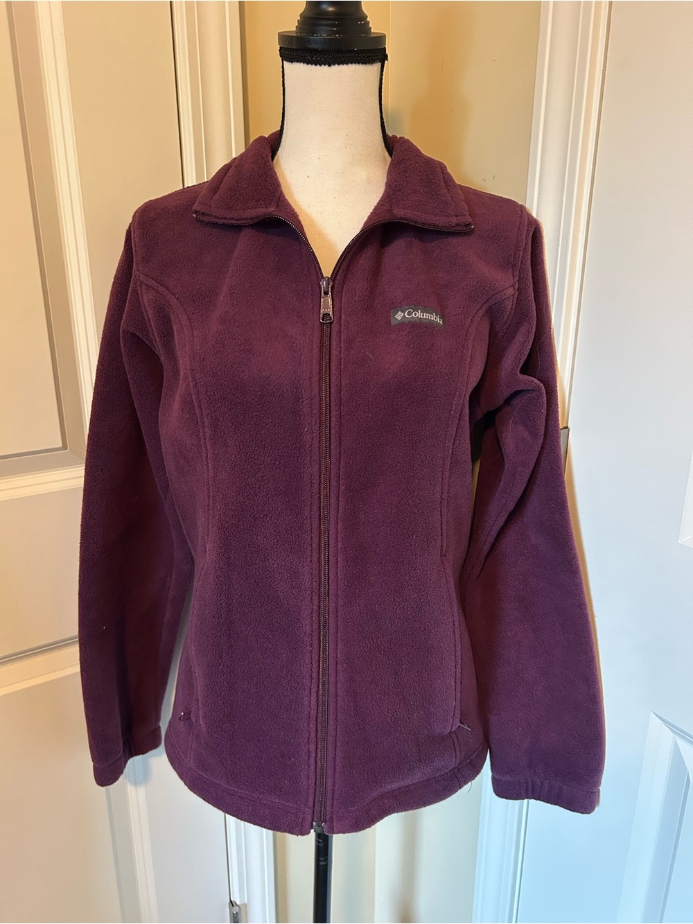 Columbia Women's Full-Zip Purple/ plum Fleece Jacket